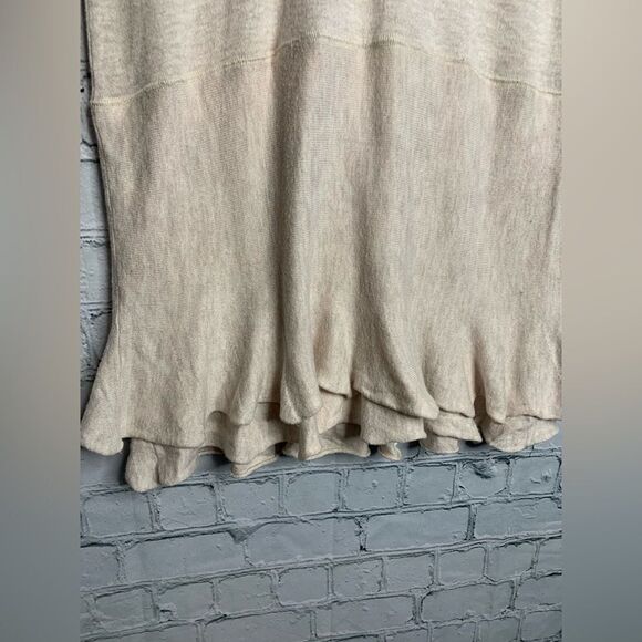 Free people sweater dress. Size small - Picture 5 of 6